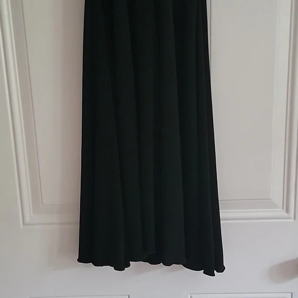 Little Black Dress - Picture 5 of 10